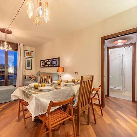 5' From Bocconi With 2 Bedr And 2 Bathr Apartman Milánó