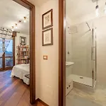 5' From Bocconi With 2 Bedr And 2 Bathr Apartman Milánó