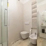 5' From Bocconi With 2 Bedr And 2 Bathr Apartman Milánó
